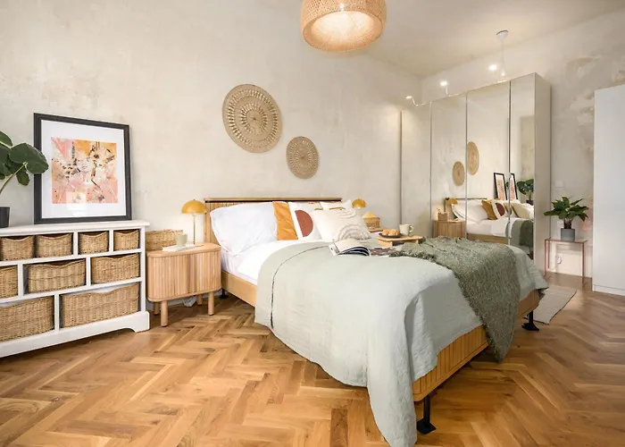Days - One-bedroom With Balcony And Workspace In Vinohrady Lägenhet *
